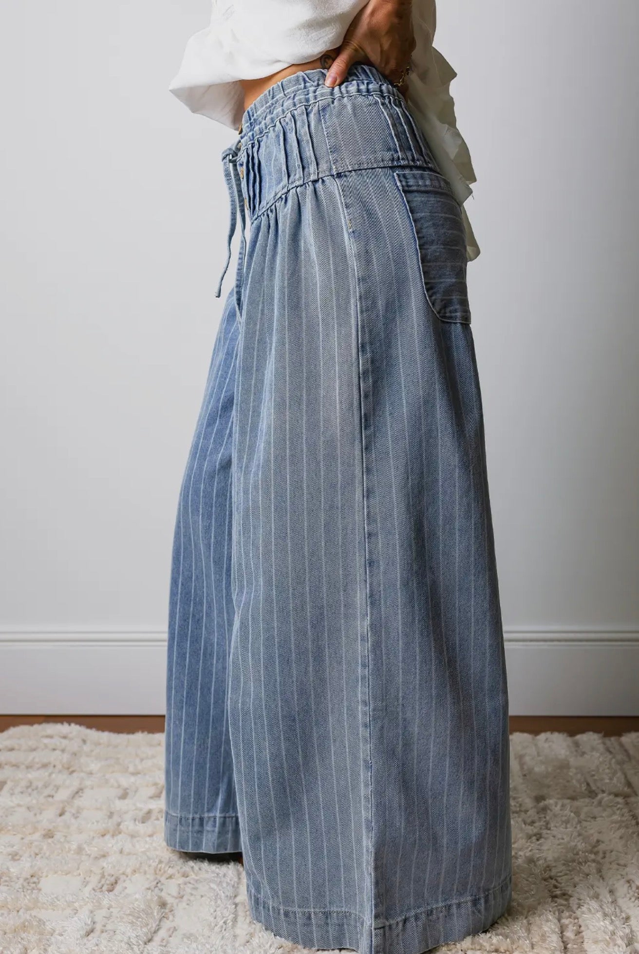 Daisy Wide Leg Barrel